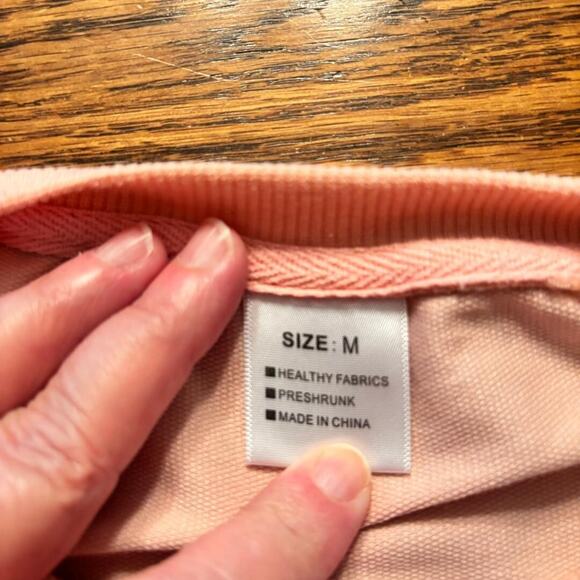 Outer Banks North Carolina Pouge Life Pink Sweatshirt Women's Size M - Picture 4 of 10